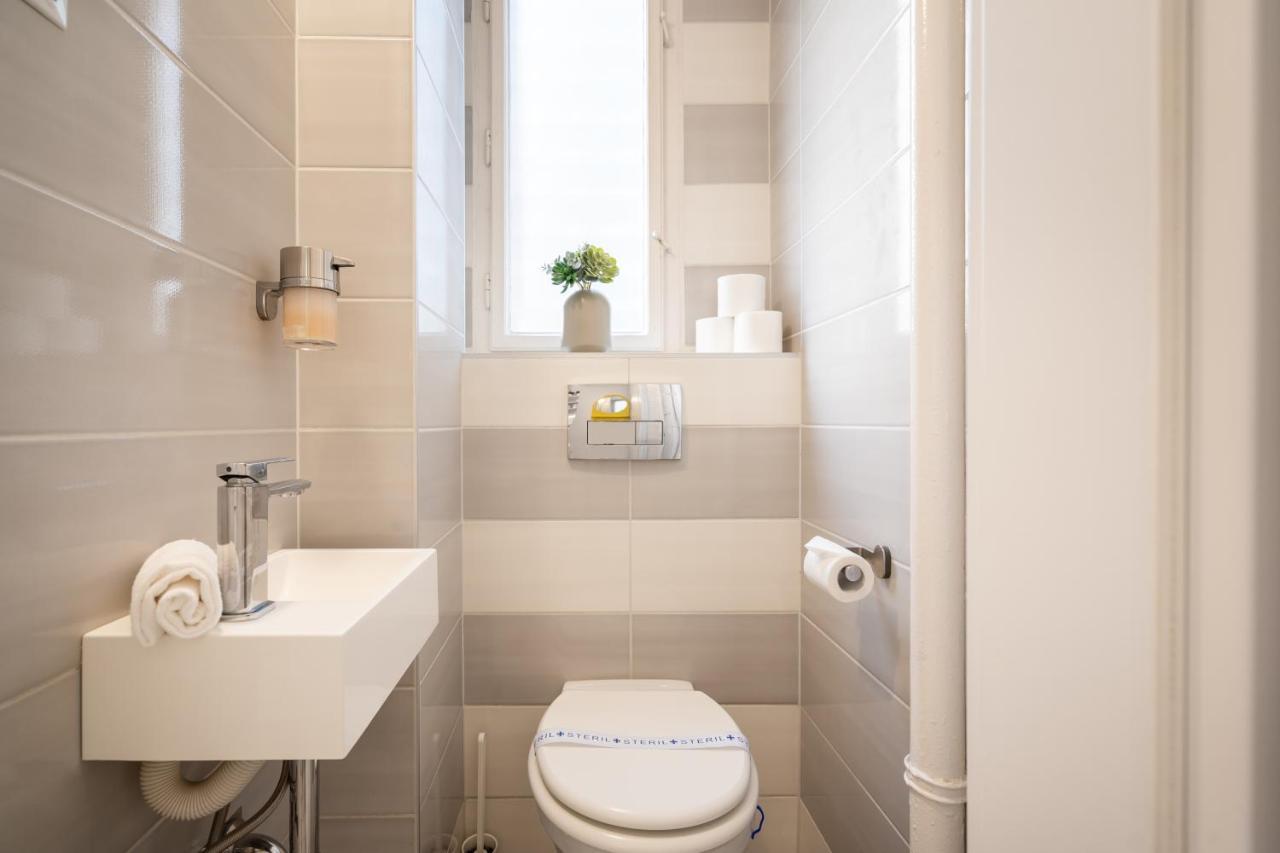 Bpr Chic Gem In The Heart Of The City Budapest Eksteriør bilde