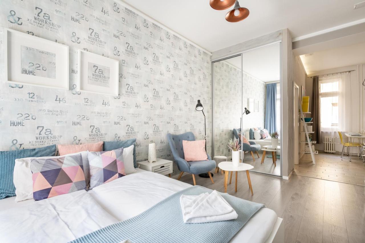 Bpr Chic Gem In The Heart Of The City Budapest Eksteriør bilde