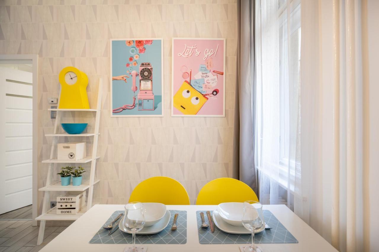 Bpr Chic Gem In The Heart Of The City Budapest Eksteriør bilde
